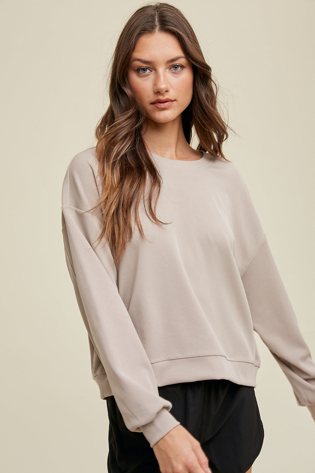 Mila Relaxed Pullover Top