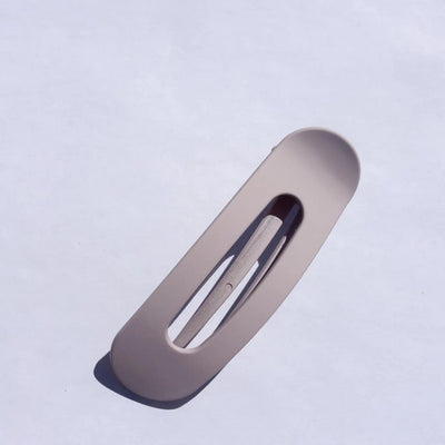 Lay Down Hair Claw Clip