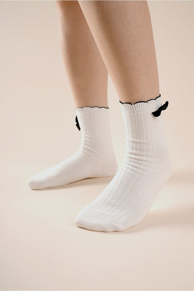 Side Bow Crew Socks