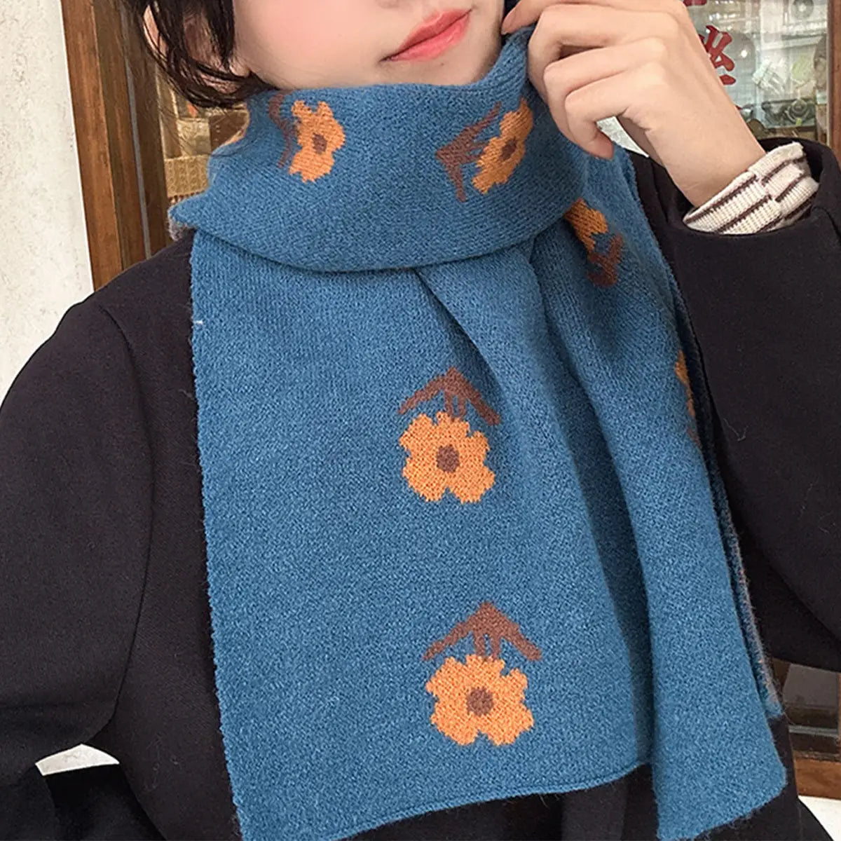 Poppy Knit Scarf