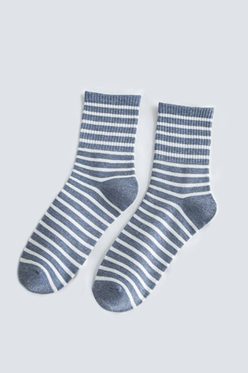 Stripe Pattern Cozy Ankle Sock